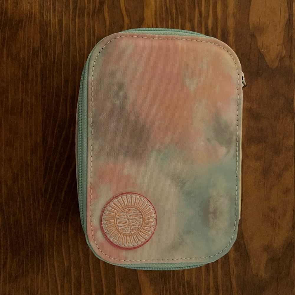 Jewelry box